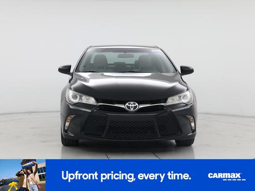 Black 2017 Toyota Camry SE