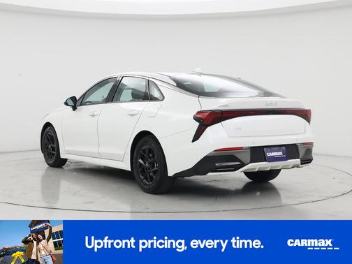 White 2025 Kia K5 LXS