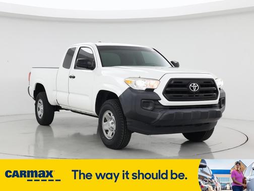 2017 Toyota Tacoma SR