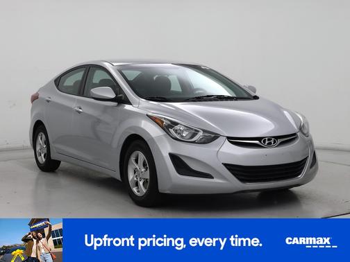 Silver 2014 Hyundai ELANTRA SE