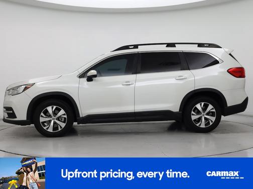 White 2022 Subaru Ascent Premium