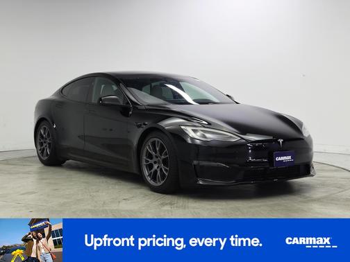 Black 2022 Tesla Model S