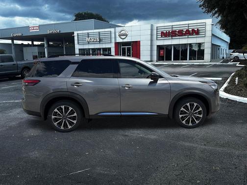 Gun Metallic 2026 Nissan Pathfinder Platinum