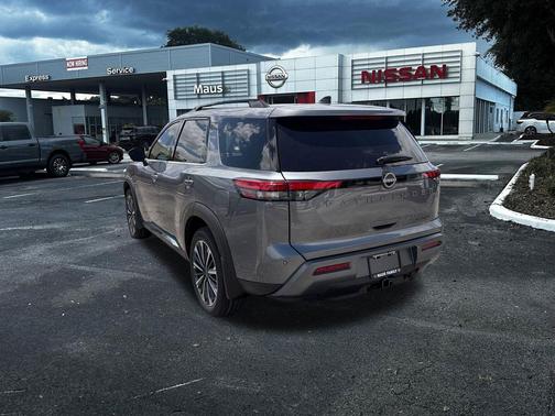 Gun Metallic 2026 Nissan Pathfinder Platinum