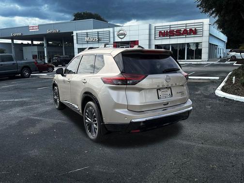 2026 Nissan Rogue Platinum