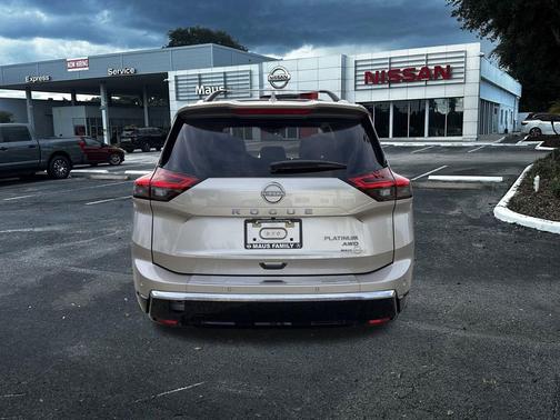 2026 Nissan Rogue Platinum