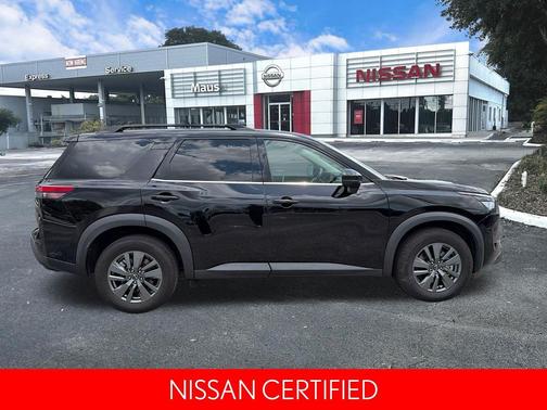 Super Black 2024 Nissan Pathfinder SV 4WD