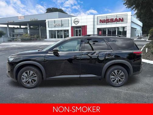 Super Black 2024 Nissan Pathfinder SV 4WD