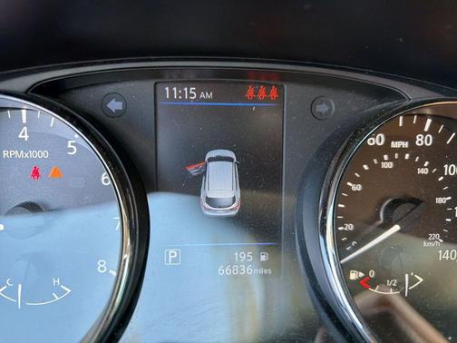 2020 Nissan Rogue Sport SV