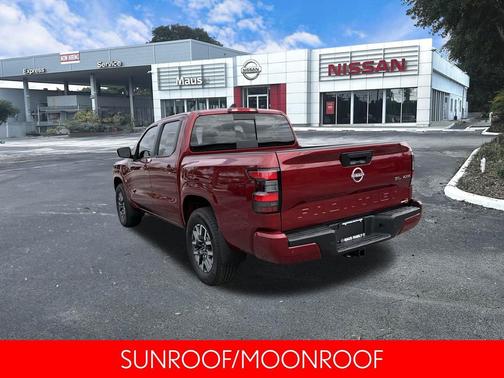 2024 Nissan Frontier SL