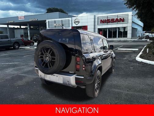 Santorini Black Metallic 2025 Land Rover Defender 110 P300
