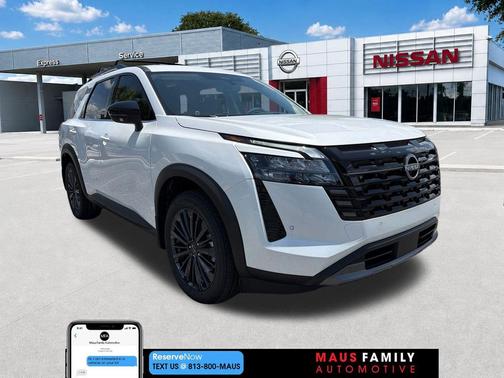 Everest White Pearl Tricoat 2026 Nissan Pathfinder SL