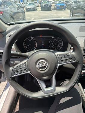 Brilliant Silver Metallic 2023 Nissan Altima 2.5 SV