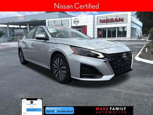 Brilliant Silver Metallic 2023 Nissan Altima 2.5 SV