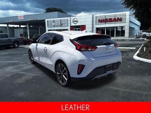 2020 Hyundai Veloster 2