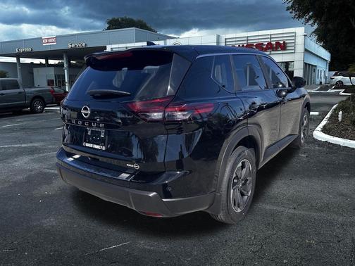 Super Black 2026 Nissan Rogue SV