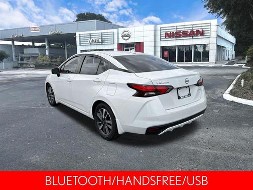 Aspen White Tricoat 2024 Nissan Versa 1.6 SV