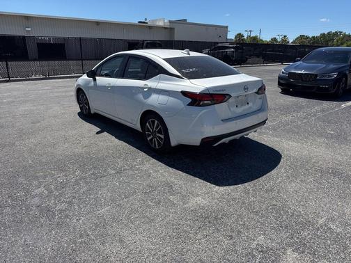 2024 Nissan Versa 1.6 SV