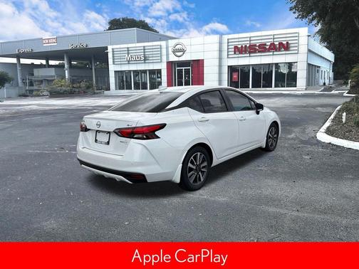 Aspen White Tricoat 2024 Nissan Versa 1.6 SV