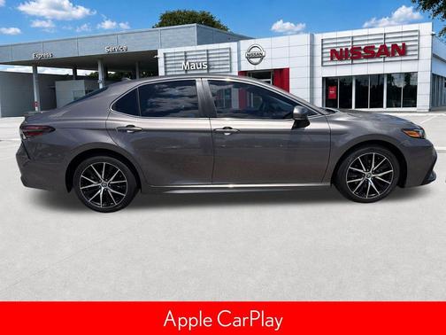 Predawn Gray Mica 2022 Toyota Camry SE