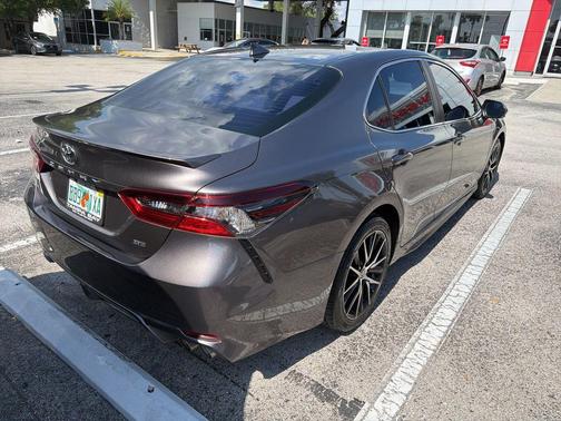 Predawn Gray Mica 2022 Toyota Camry SE