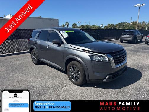 2022 Nissan Pathfinder S 4WD