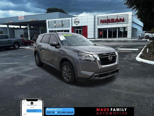 2022 Nissan Pathfinder S 4WD
