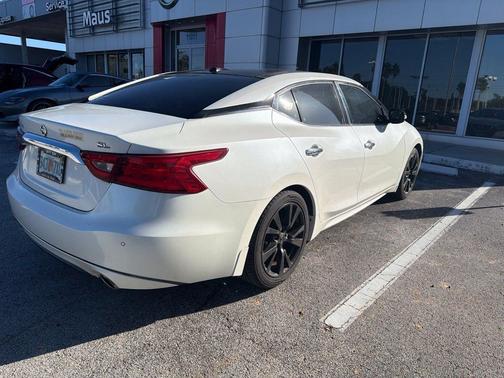 Pearl White 2016 Nissan Maxima 3.5 SL