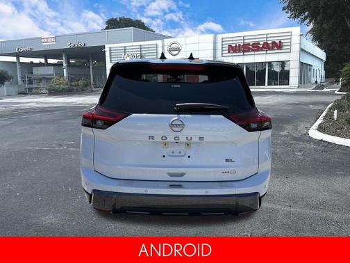 2025 Nissan Rogue SL