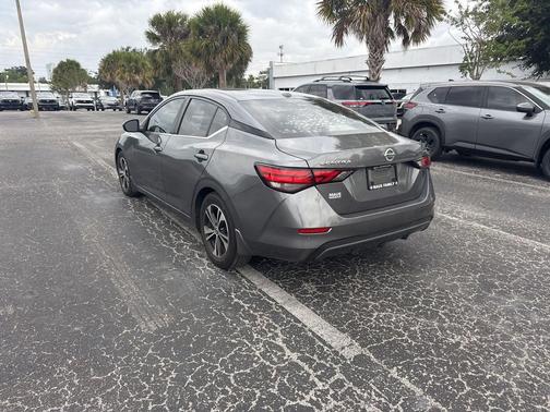 Gun Metallic 2020 Nissan Sentra SV