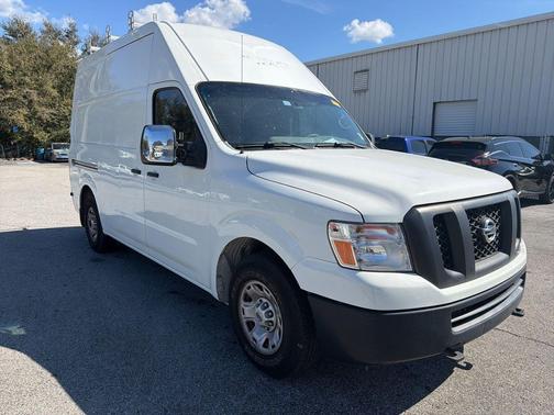 2016 Nissan NV Cargo NV2500 HD SV V8