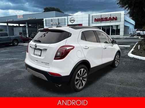 Summit White 2019 Buick Encore Essence