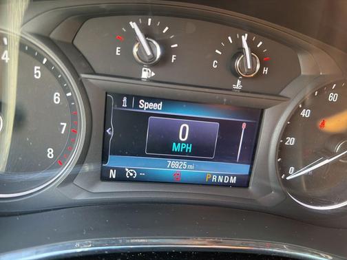 Summit White 2019 Buick Encore Essence