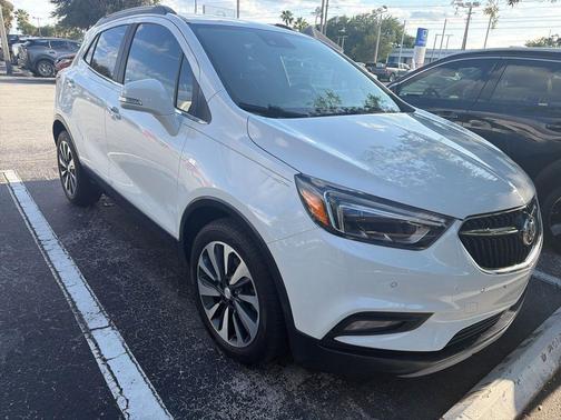 Summit White 2019 Buick Encore Essence