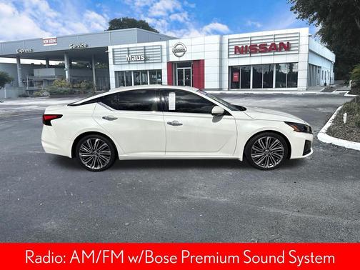 Pearl White Tricoat 2024 Nissan Altima 2.5 SL