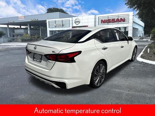 Pearl White Tricoat 2024 Nissan Altima 2.5 SL
