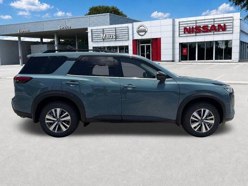 Baltic Teal 2026 Nissan Pathfinder SL