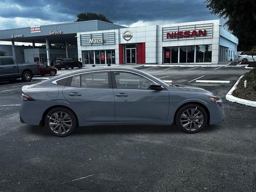 2026 Nissan Sentra SL