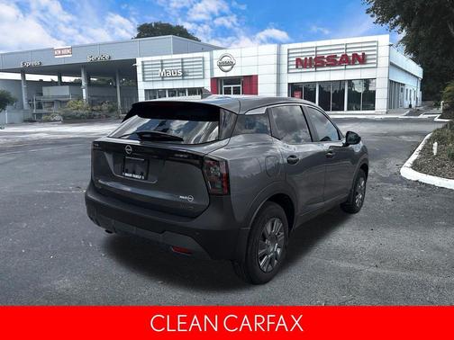Gun Metallic 2025 Nissan Kicks S