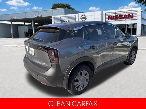 Gun Metallic 2025 Nissan Kicks S