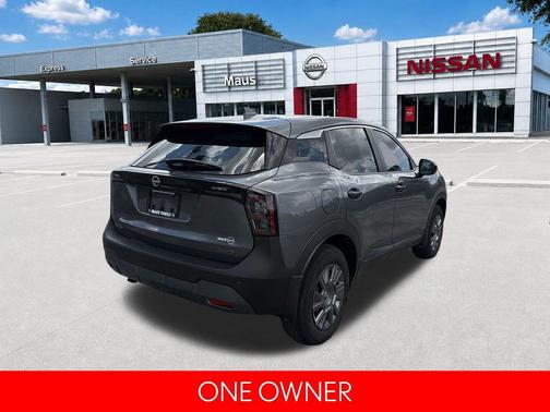 Gun Metallic 2025 Nissan Kicks S