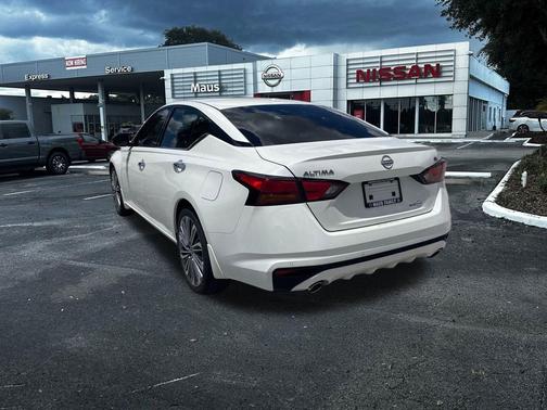 2025 Nissan Altima 2.5 SL