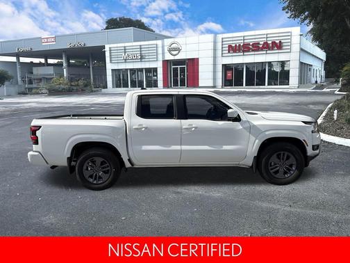 2025 Nissan Frontier SV