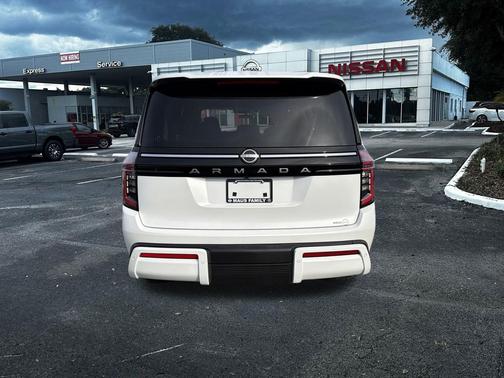 2026 Nissan Armada SV