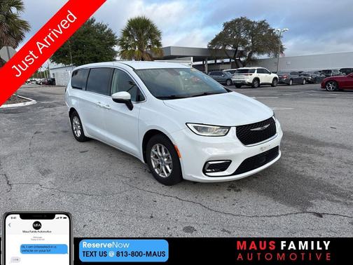 2023 Chrysler Pacifica Touring L