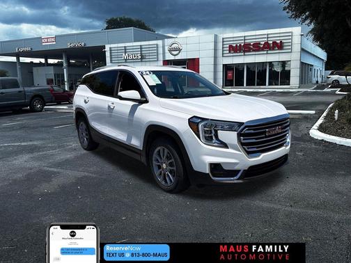 Summit White 2024 GMC Terrain SLT