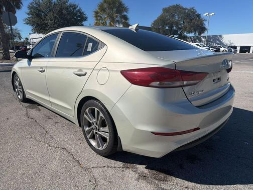 2018 Hyundai ELANTRA Limited