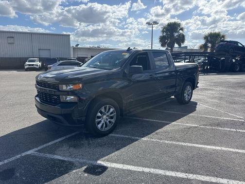 2022 Chevrolet Silverado 1500 Custom