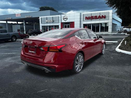 Scarlet Ember Tintcoat 2026 Nissan Altima 2.5 SV