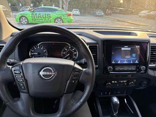 2023 Nissan Frontier SV